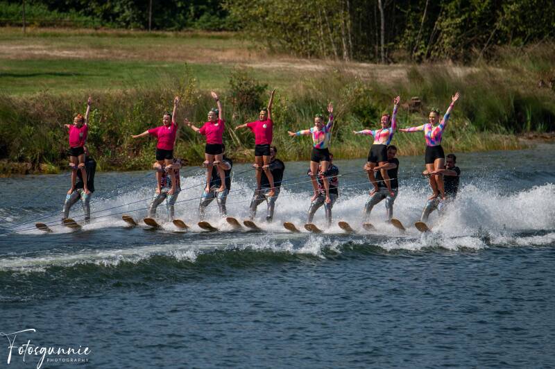 waterskishow-08-2024-19-standard.jpg