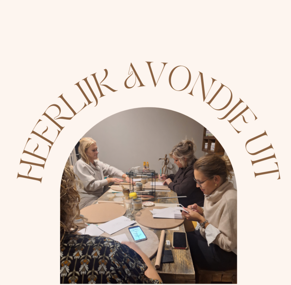 Handen in de klei