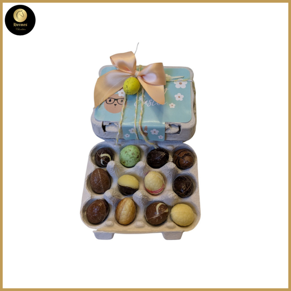 Doos met paaseitjes