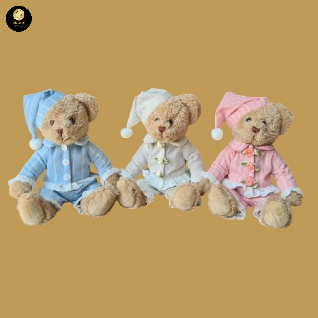 Beertje met gestreepte pyjama 25cm