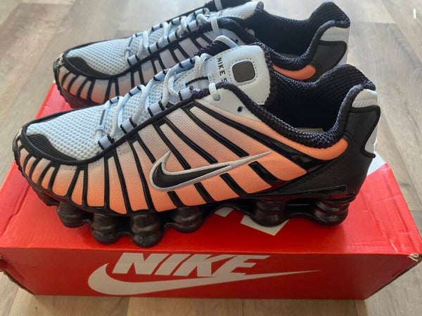 NIKE SHOX TL