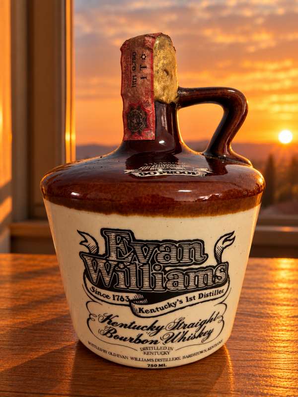 Evan Williams Kentucky Straight Bourbon 7 years old 90 proof 750ml ceramic flagon