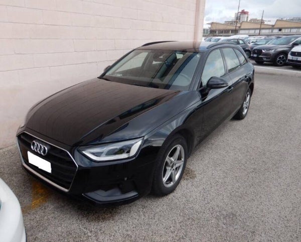 AUDI A4 2.0 30 TDI S tronic