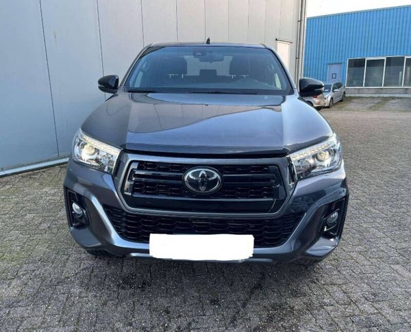 Toyota Hilux  2.4 D-4D A/T 4WD Double  Cab Executive+