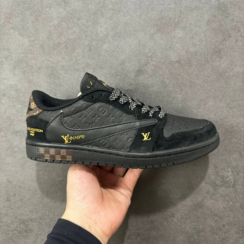 f56e4e9ef07e4021348c1184c1fc2c04-standard.jpg