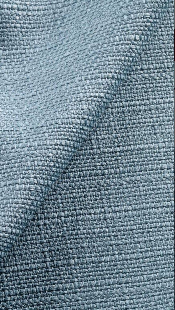 Aosta 611 licht blauw 140 cm hoog / breed