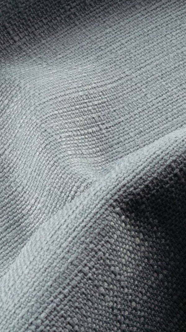 Aosta 600 licht blauwgrijs 140 cm hoog / breed