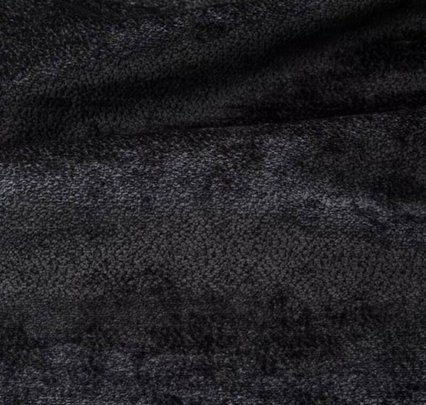 Aphrodite 23 black 140 cm hoog / breed