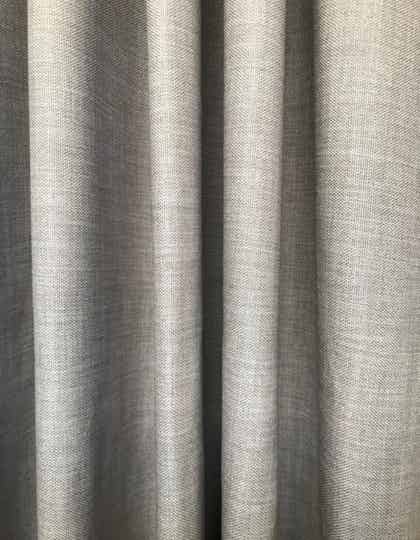 Aron beige V 300 cm hoog/ breed