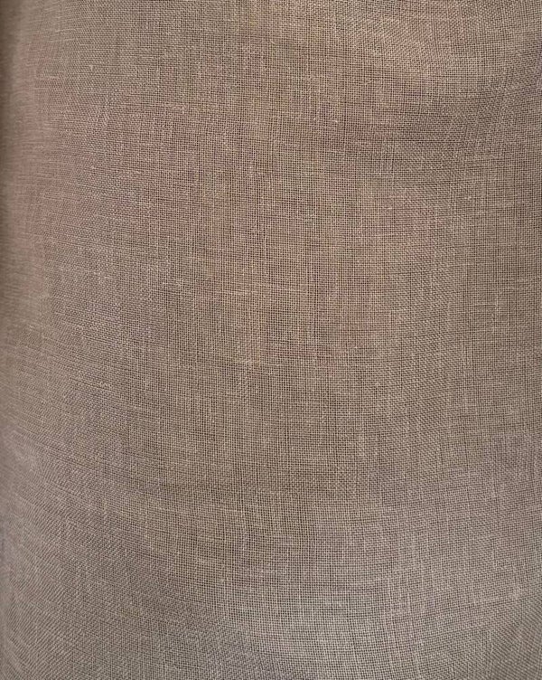 Vitrage 319 taupe 300 cm hoog