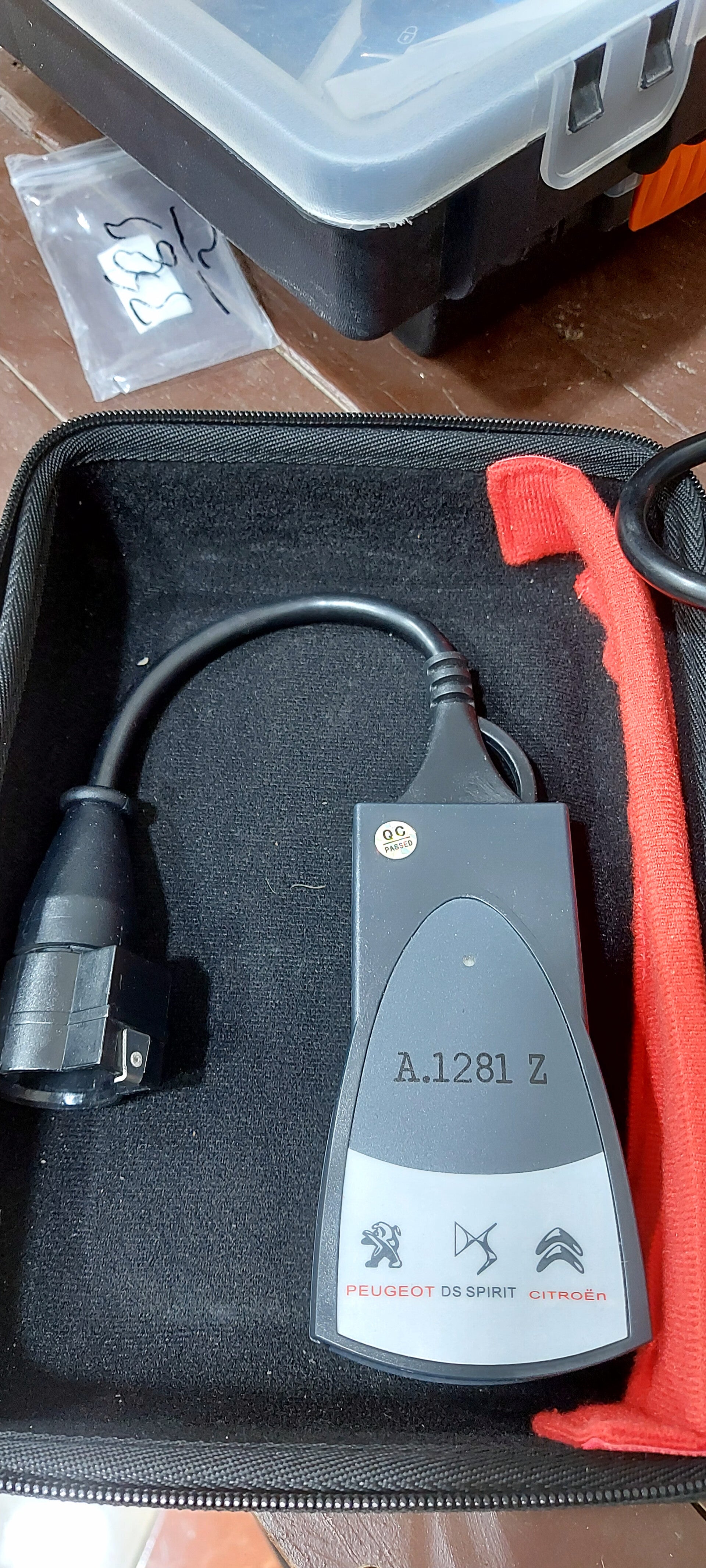 Valise de diagnostic lexia PSA ( Citroën- Peugeot- DS )