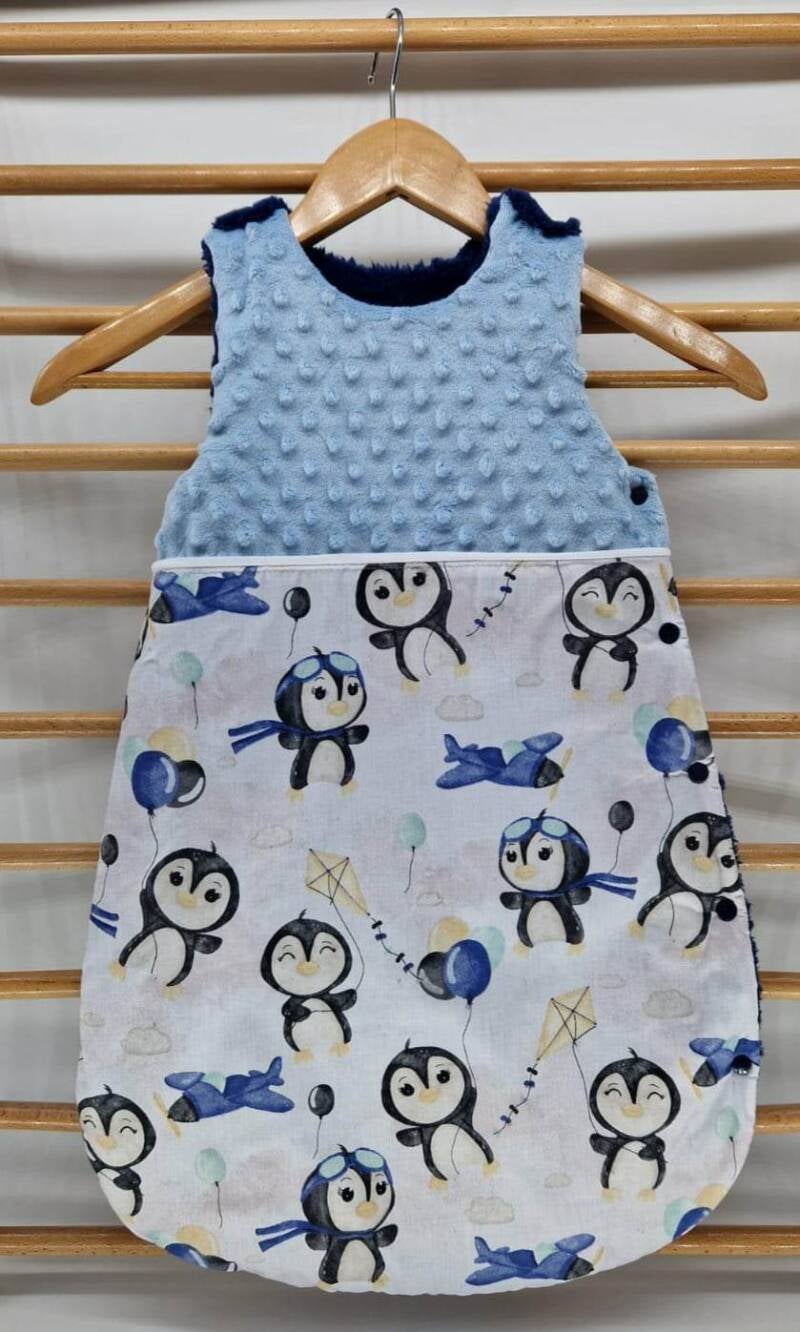 Gigoteuse hiver bleue pingouins