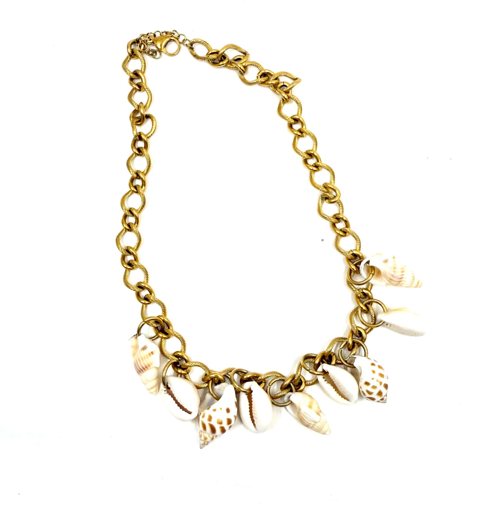 the antibes necklace