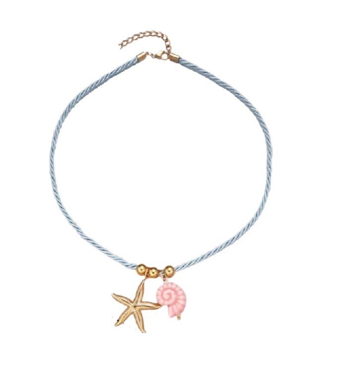 the huxley necklace