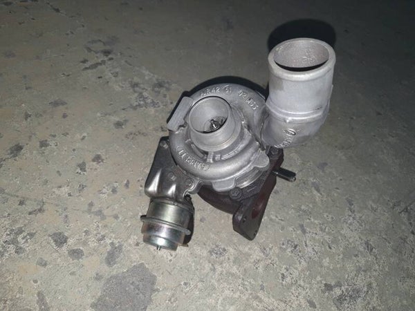 Turbo Renault Laguna 2003 1.9 dCi 88 kW