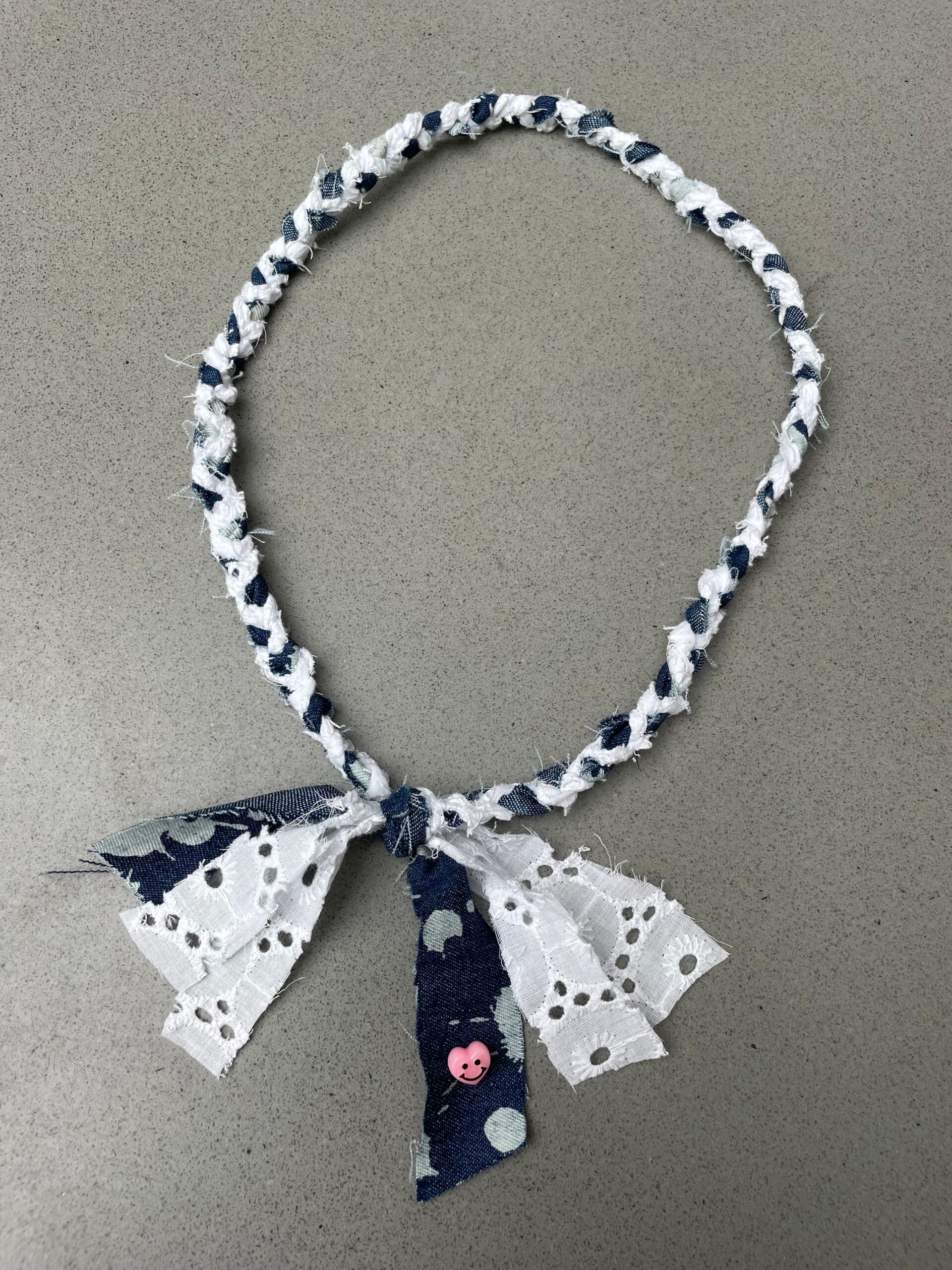 Biet spijker bandana kettinkje