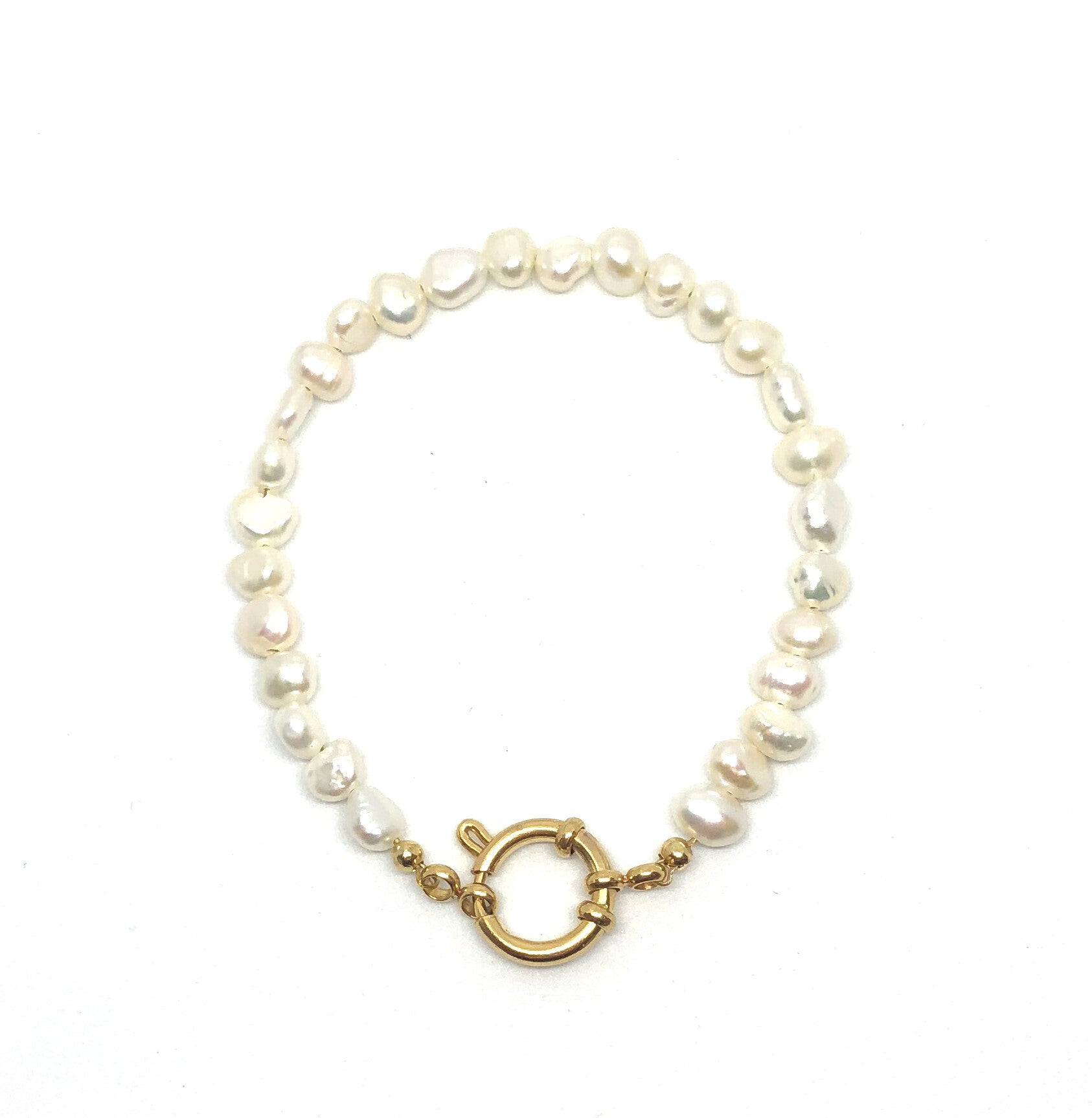 Perfect pearl bracelet