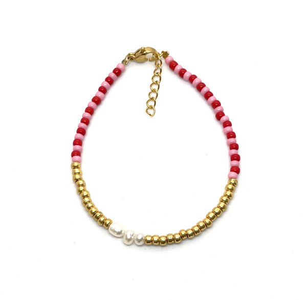 Red/Pink/Gold pearl bracelet