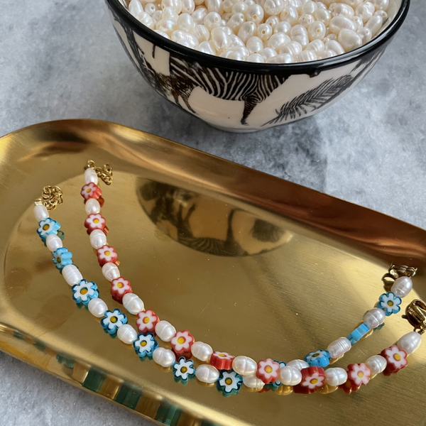Flower Pearl Bracelets