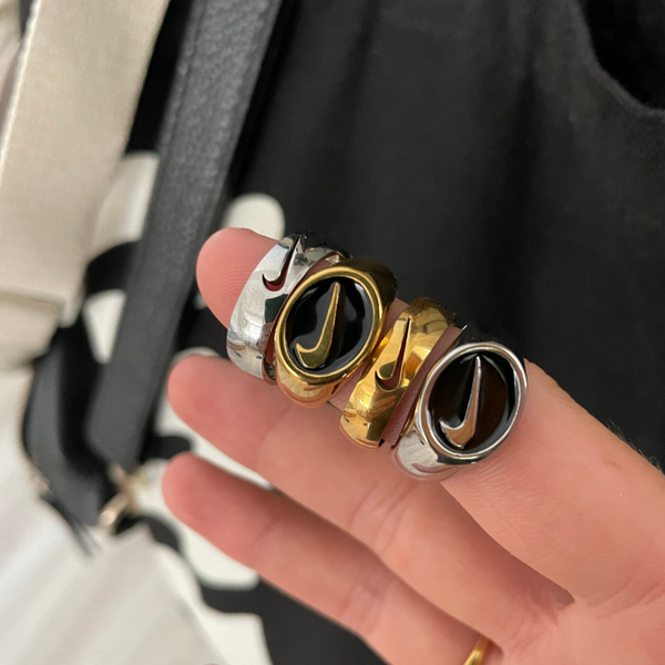 Nike Ring