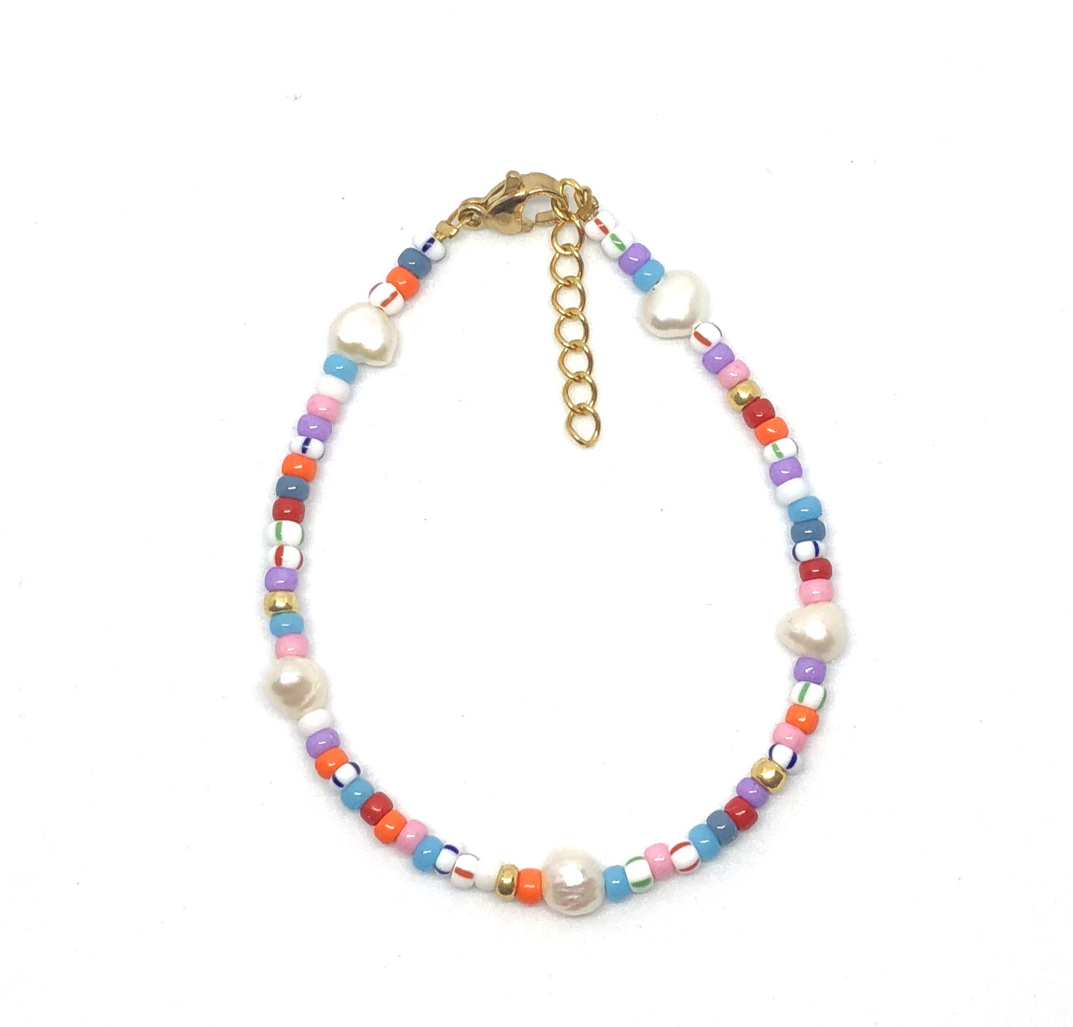 Sweet pearl color bracelet