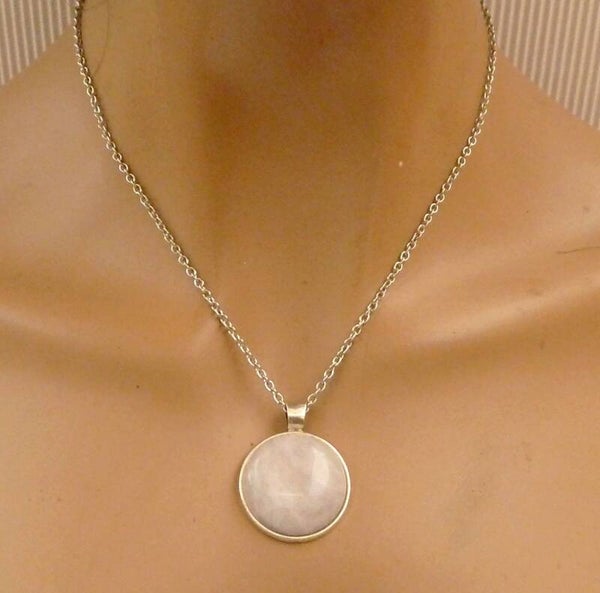 Edelstein Halskette mit Rosenquarz Cabochon rosa silberfarben
