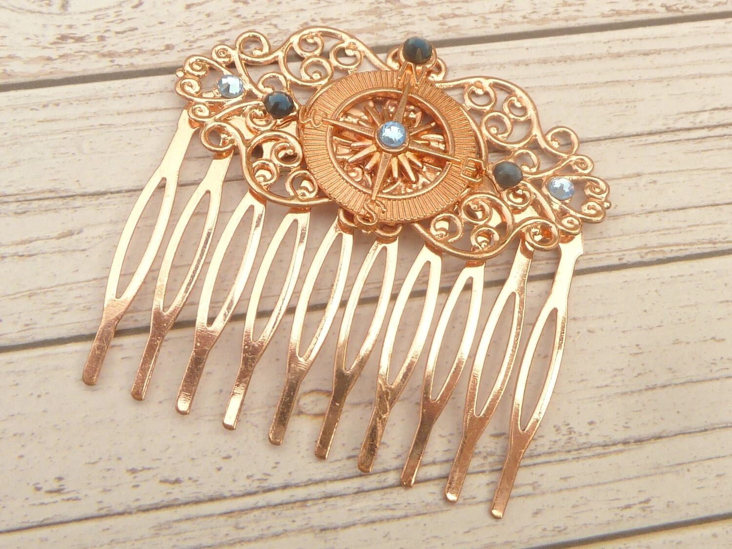 Maritimer Haarkamm mit Kompass Motiv rotgold mit blauen Kristallen Seefahrerin Geschenkidee
