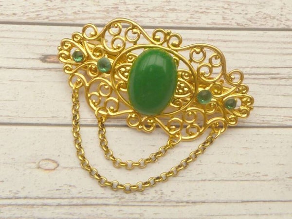Kleine Edelstein Haarspange mit grüner Jade goldfarben mit Schmuckketten