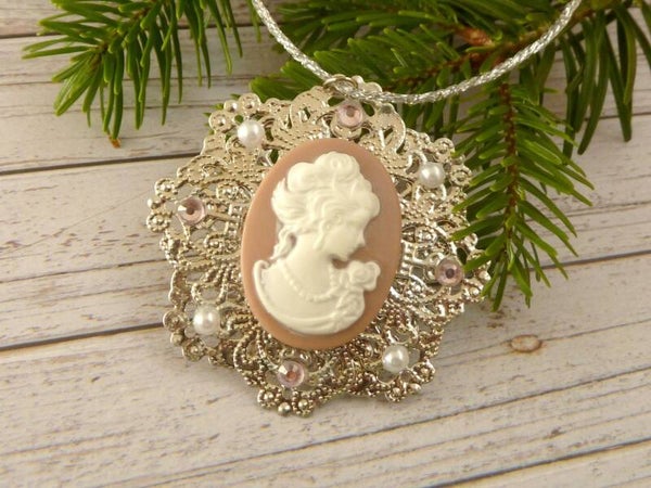 Edler Deko-Anhänger mit Kamee rosa silberfarben Christbaumschmuck