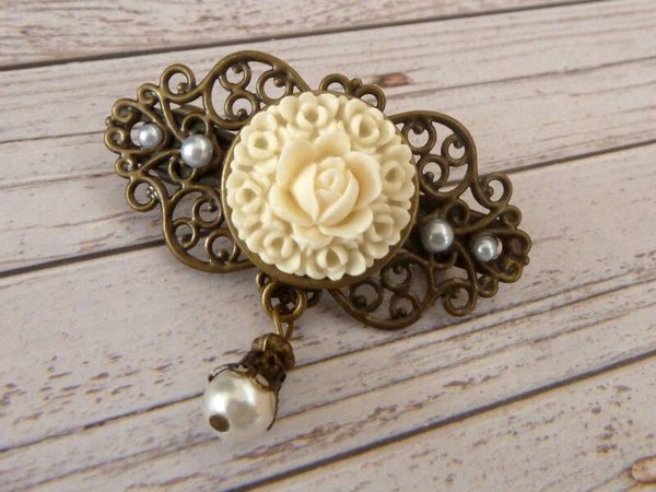 Kleine Haarspange mit 3D Rosenmotiv bronze cremefarben