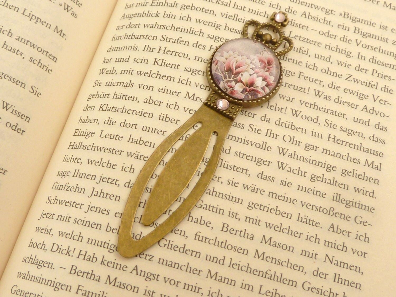 Lesezeichen Im Vintage Stil mit Magnolien Motiv rosa bronzefarben
