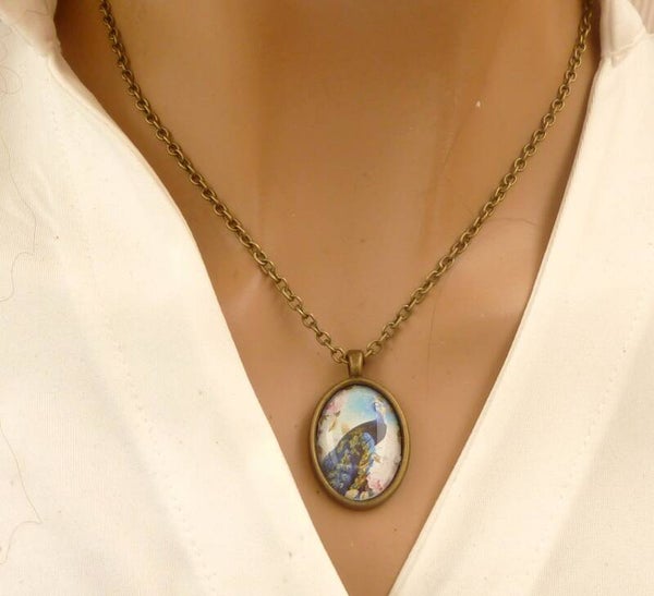 Nostalgie Halskette mit Pfau Motiv bronzefarben Jugendstil Design Geschenk für sie