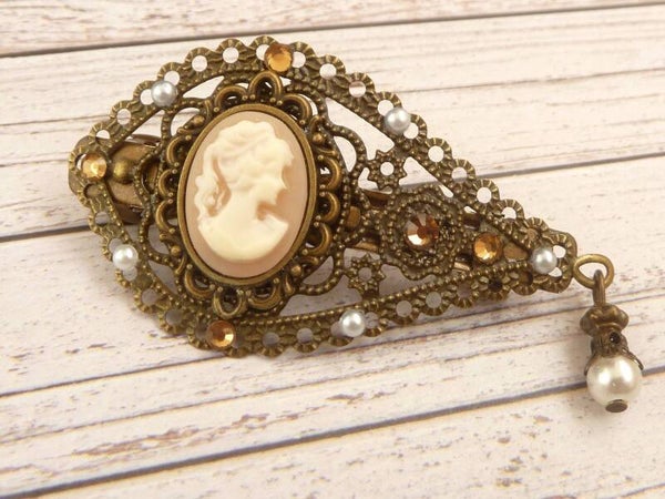 Nostalgische Haarspange in Tropfenform mit Kamee und Perlen Unikat Haarschmuck Braut Hochzeit Haar Accessoire