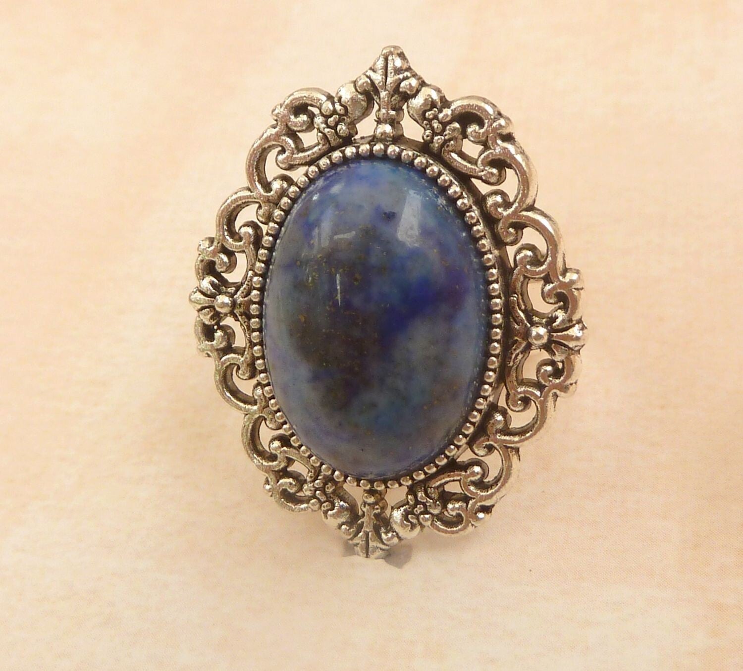 Eleganter Edelstein Ring  silberfarben Einzelstück Geschenkidee Frau Freundin