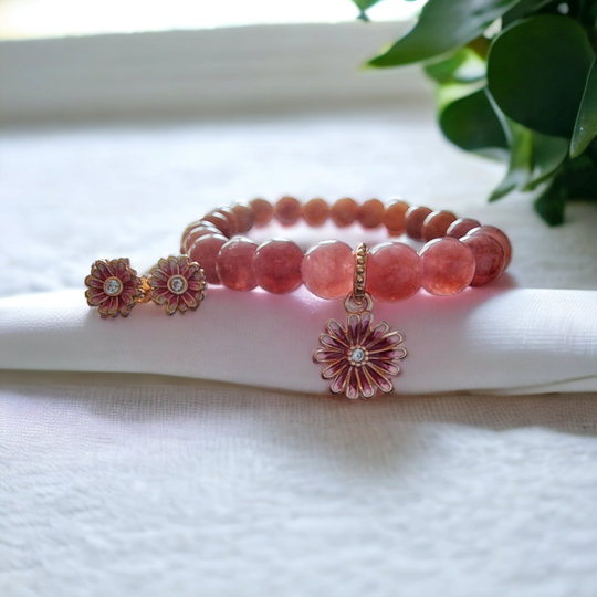 Strawberry quartz 8mm beads bracelet with pink daisy charm