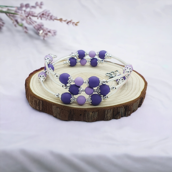 Handmade memory wire beads bracelet in purple