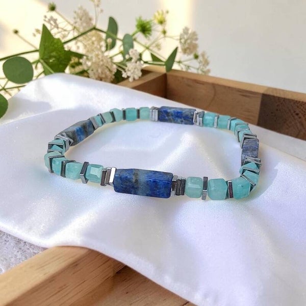 Blue Horizon I – Handmade Lapis Lazuli & Aquamarine Gemstone Bracelet