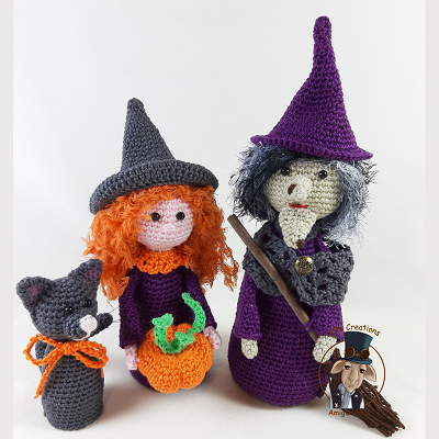 Halloween witches and cat