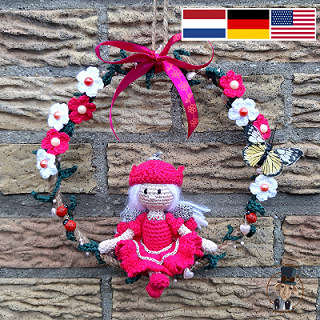 Joy, the sitting Elf, addition, PDF