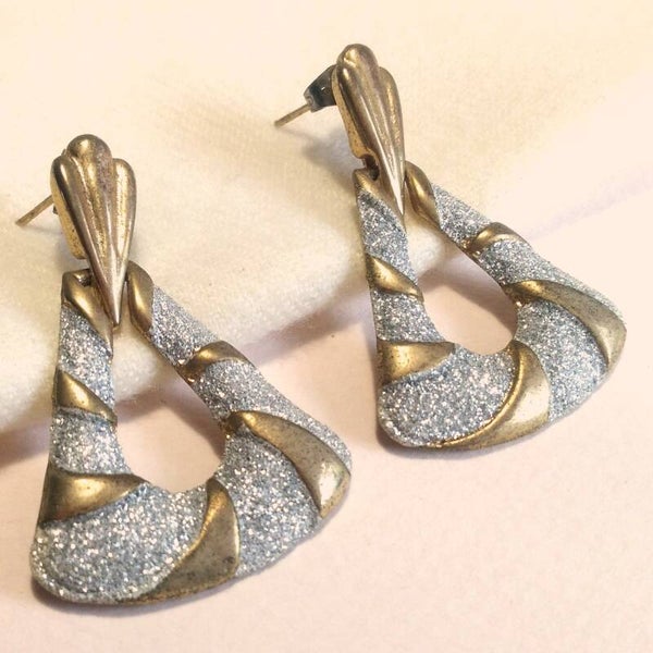 Outlet - Sparkly doorknocker oorstekers