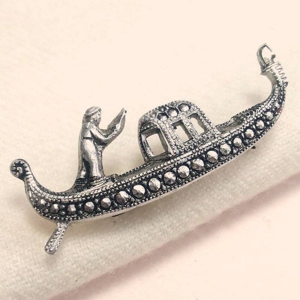 Outlet - Zilverkleurige gondel broche