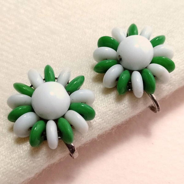 Green white oorbellen 50s