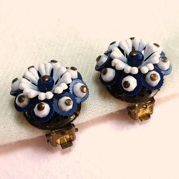 Blauw witte bloem oorbellen 50s