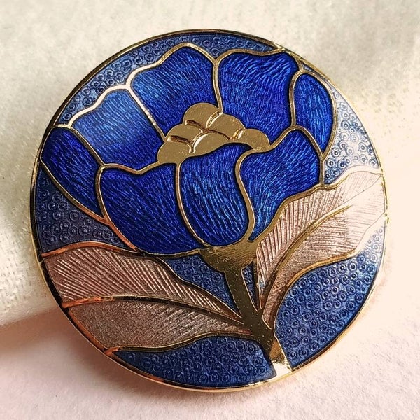 Crown Fish cloisonné bloem broche 80s