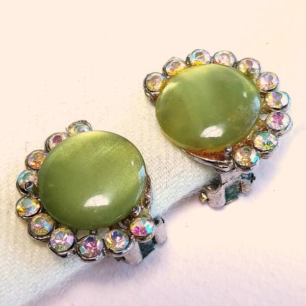 Groene aurora strass oorbellen 80s