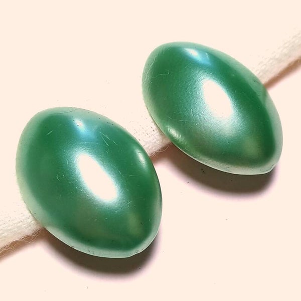 Mintgroene faux parel oorbellen 50s