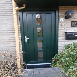 1000014624-standard.jpg