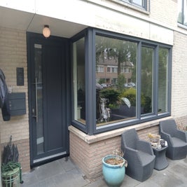 1000029548-standard.jpg