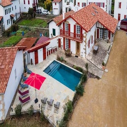 maison-espelette-4-standard-5zq4qk.jpg
