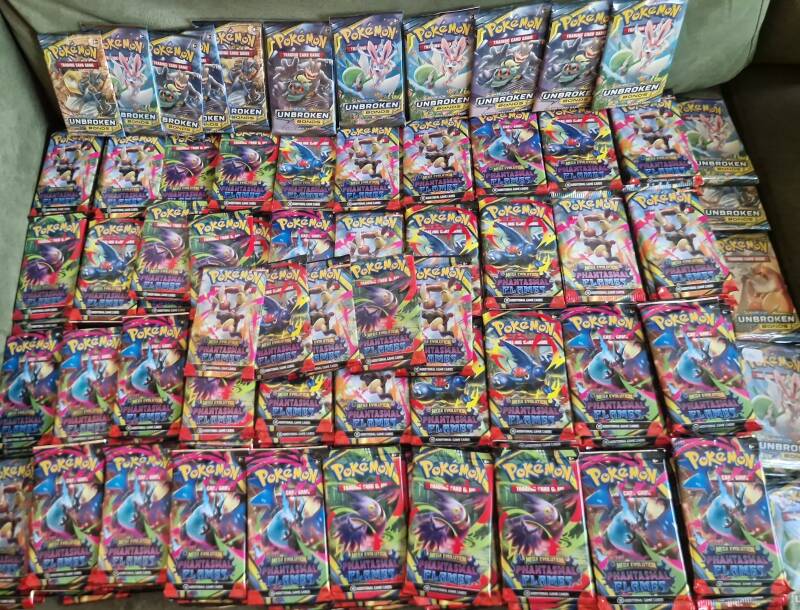 hoeveel pokemon kaarten zitten er in een pakje?